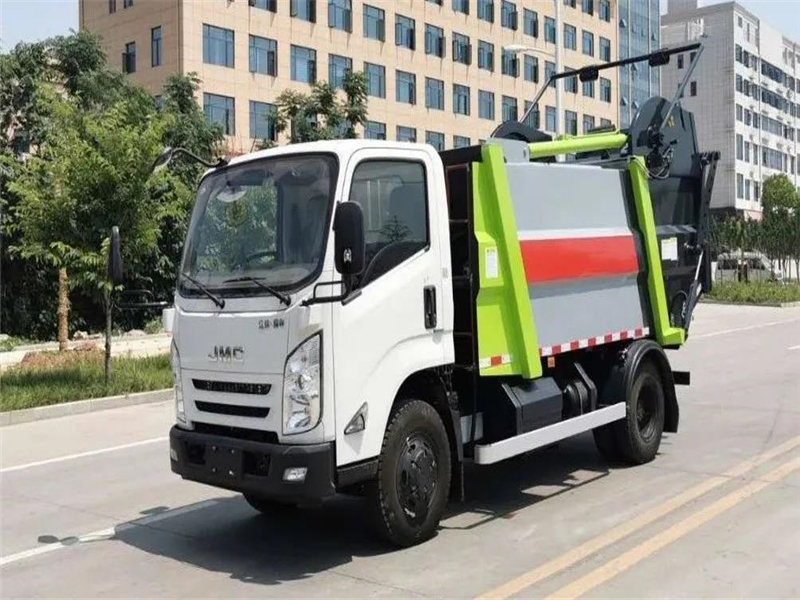 3吨 （7m3）无泄漏压缩式垃圾车