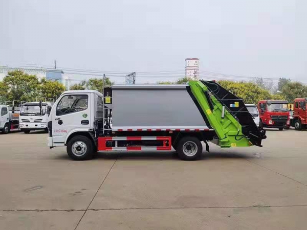 国六东风6方压缩式垃圾车
