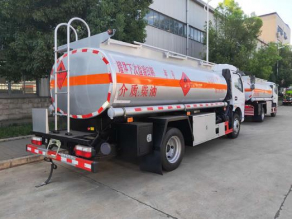 国六东风天锦16.5方铝合金油罐车